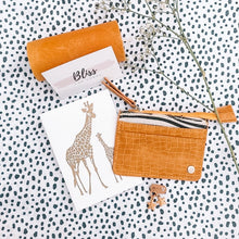 Afbeelding in Gallery-weergave laden, Pasjeshouder - Zebra geel