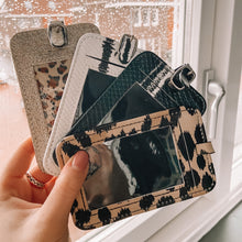 Afbeelding in Gallery-weergave laden, Kofferlabel travel in style