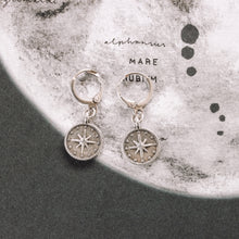 Afbeelding in Gallery-weergave laden, Oorbellen Galaxy Star Zilver