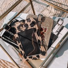 Afbeelding in Gallery-weergave laden, Kofferlabel marble snake zwart