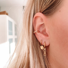 Afbeelding in Gallery-weergave laden, Oorbellen XOXO Goud